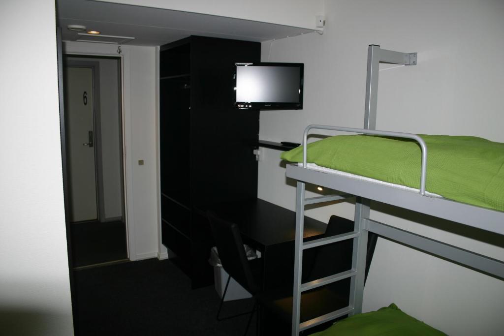 Stoberiet Hostel Svendborg Room photo A typical room at the hotel