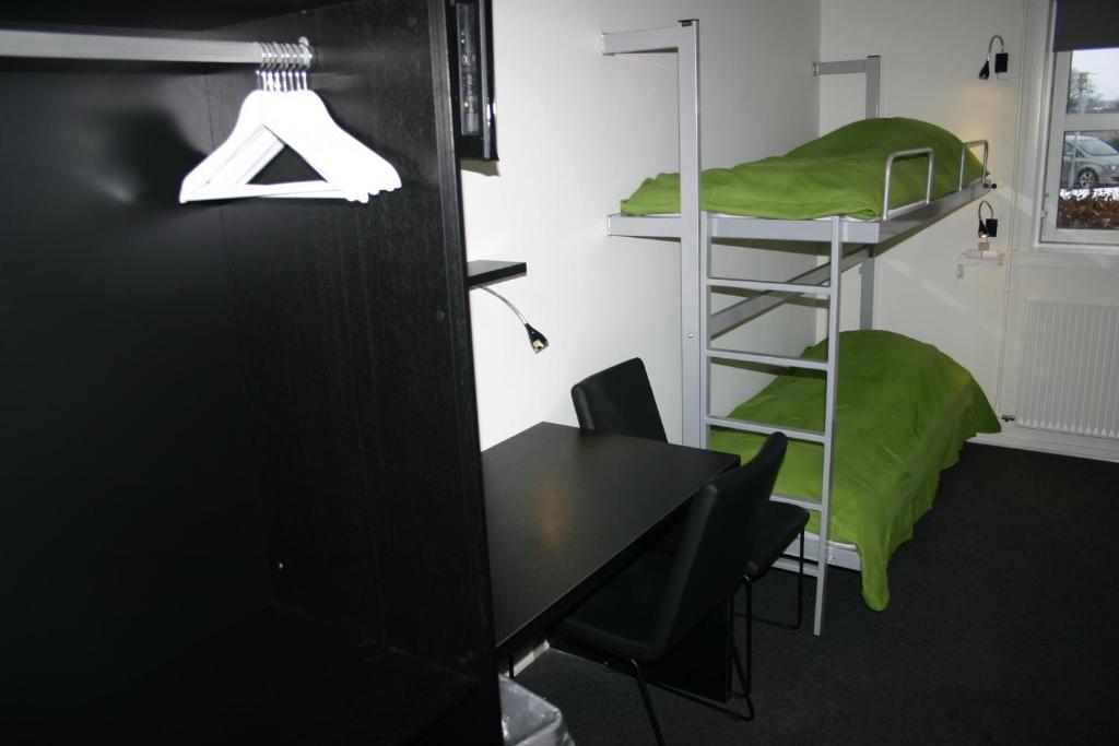 Stoberiet Hostel Svendborg Room photo A room at the hotel